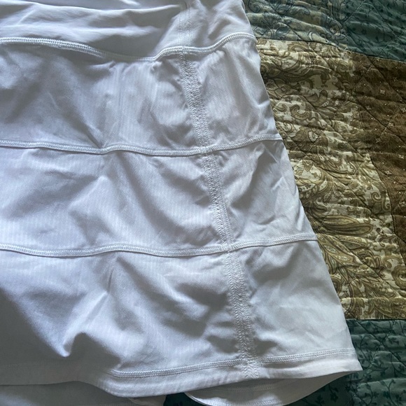 Lululemon pace tennis skirt - Picture 3 of 11